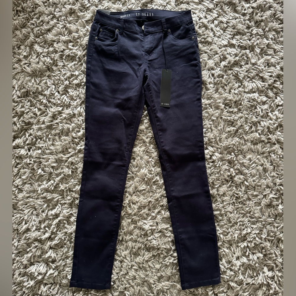 NWT casual skinny pants.